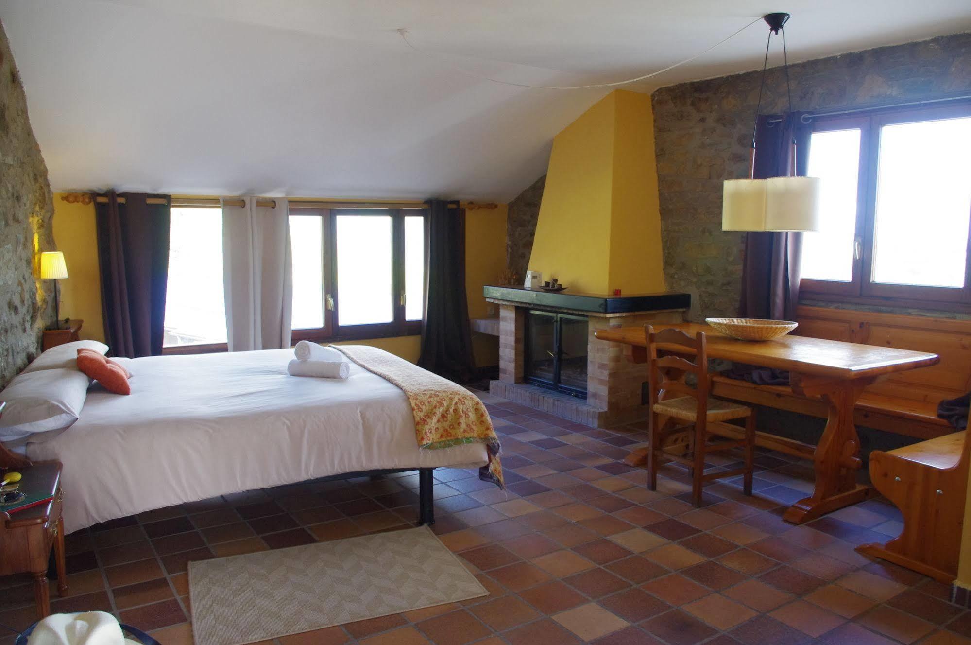 Maison d'hôtes Cal Miquel de Ventolà Extérieur photo